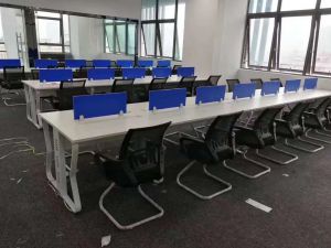 長(zhǎng)沙辦公家具回收，老板桌會(huì)桌回收，學(xué)校家具回收，回收大小班臺(tái)