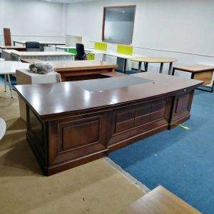 長(zhǎng)沙辦公家具回收 班臺(tái)桌回收 二手辦公桌椅回收 回收文件柜